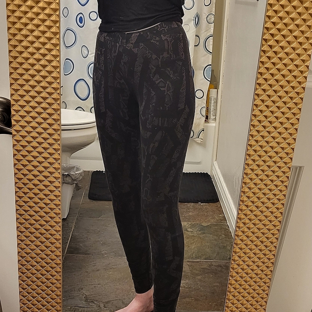 Nike snake print leggings